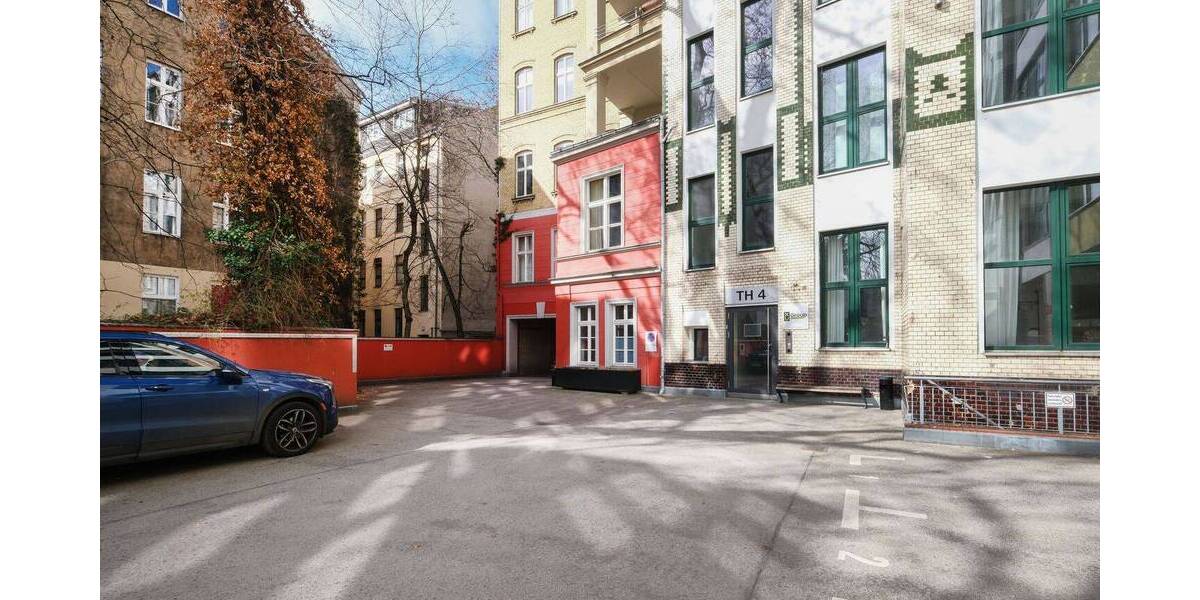Etagenwohnung Berlin Kreuzberg - 2 Zimmer, 69 m&sup2;, 1.650&euro; | Angebot:26128938