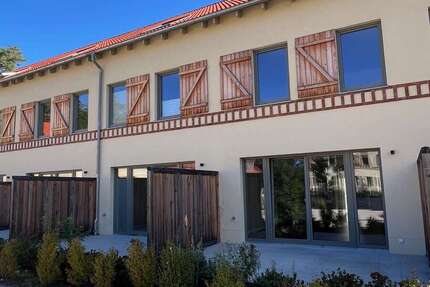 Haus Beelitz Beelitz-Heilstätten - 4 Zimmer, 127 m&sup2;, 1.640&euro; | Angebot:24549114