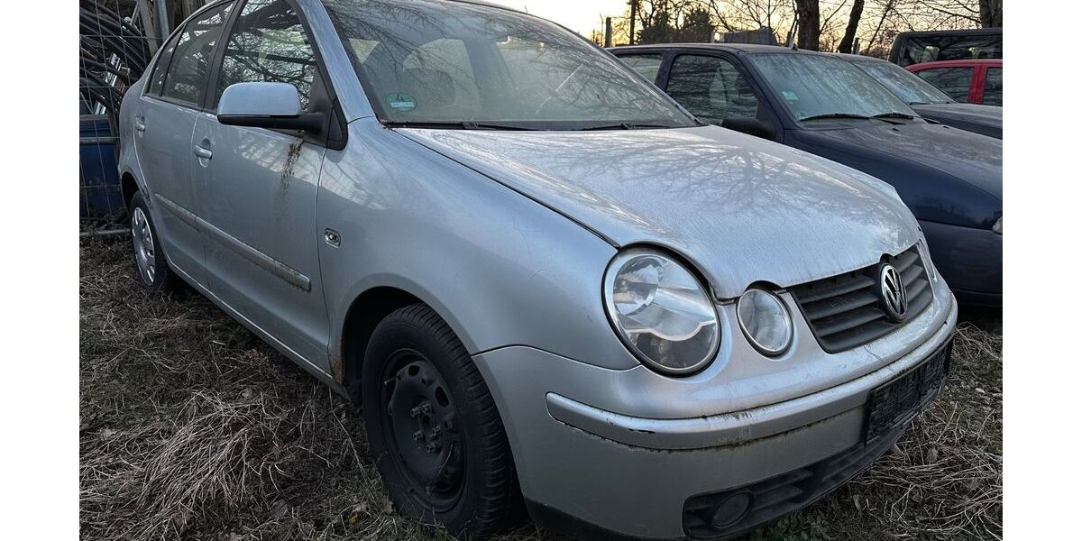 VW Polo 179.500 km 600 &euro; Berlin 14167