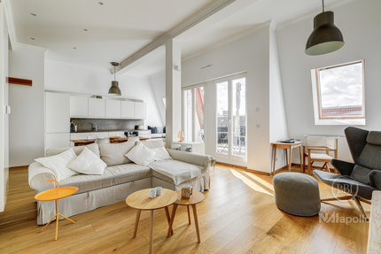 LICHTDURCHFLUTETE DACHGESCHOSSWOHNUNG MIT AUFZUG UND TERRASSE IN BEGEHRTER KIEZLAGE! - Wohnung Berlin Friedrichshain | Angebot:26854784