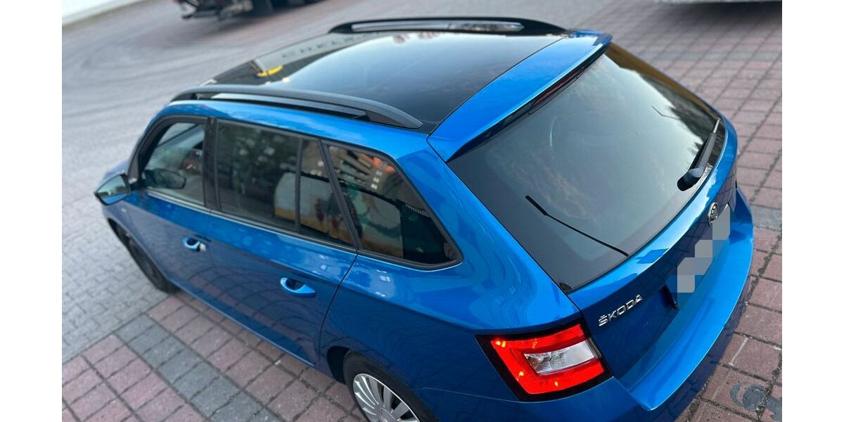 Skoda Fabia 32.600 km 11.400 &euro; Berlin 10179