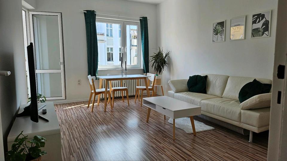 Etagenwohnung Berlin Tempelhof-Schöneberg - 2 Zimmer, 50 m&sup2;, 1.500&euro; | Angebot:24237020