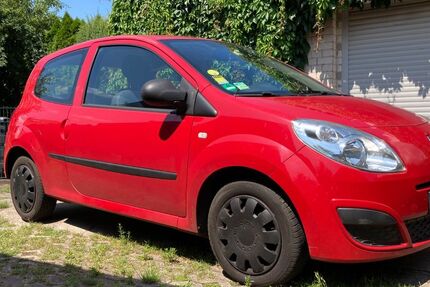 Renault Twingo 67.345 km 3.800 &euro; Berlin 10247