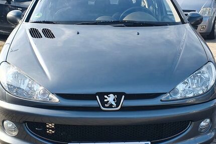 Peugeot 206 158.156 km 3.790 € Berlin 12681