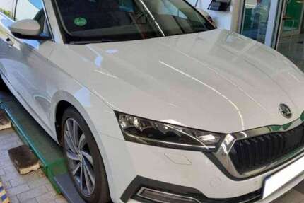 Skoda Octavia 74.100 km 20.900 &euro; Berlin 12359
