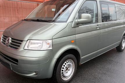 VW T5 Transporter 425.000 km 3.999 &euro; Berlin 12057