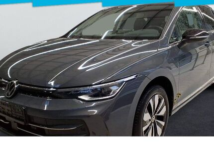 VW Golf 26.595 km 28.733 &euro; Berlin 10587