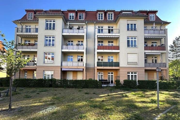 Etagenwohnung Potsdam Drewitz - 4 Zimmer, 121 m&sup2;, 1.994&euro; | Angebot:25257283