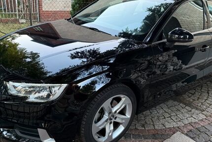 Audi A3 105.000 km 14.700 € Potsdam 14480