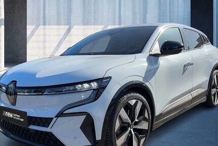 Renault Megane E-TECH 5.000 km 33.900 &euro; Berlin 13055