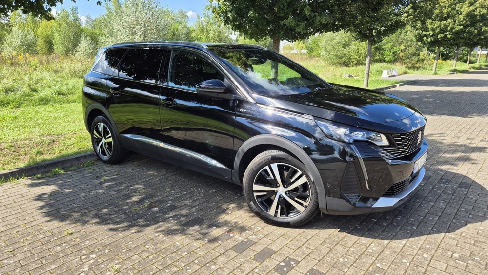 Peugeot 5008 71.000 km 27.500 &euro; Berlin 10178