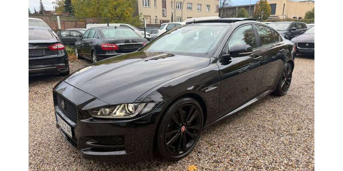 Jaguar XE 132.000 km 13.950 € Berlin 12347