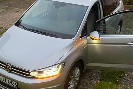 VW Touran 52.000 km 17.350 &euro; Berlin 12357