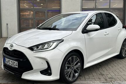 Toyota Yaris 1.109 km 30.750 € Berlin 13403