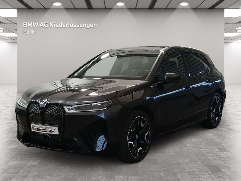 BMW iX 38.600 km 53.900 € Berlin 14057