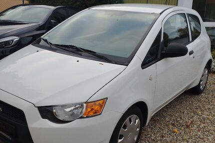 Mitsubishi Colt 40.212 km 3.900 &euro; Berlin 12683