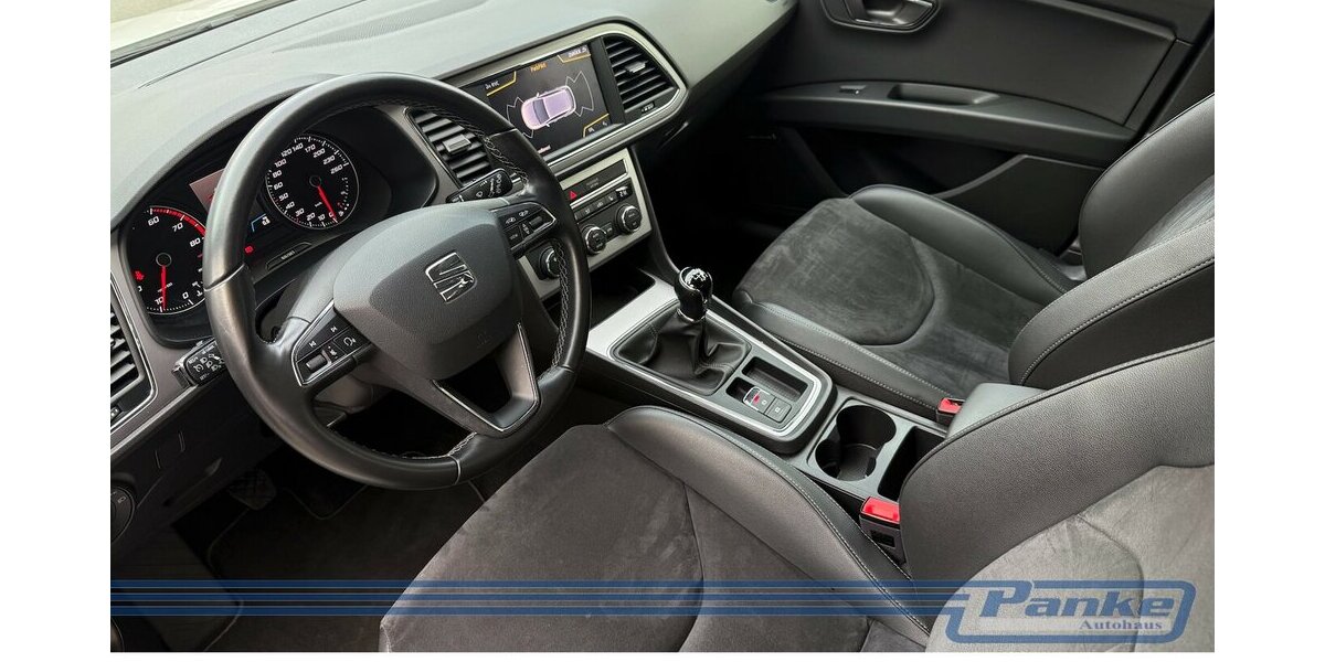 Seat Leon FR Alcantara Navi Sitzheizung SR/WR 85.720 km 12.290 &euro; Berlin 13187