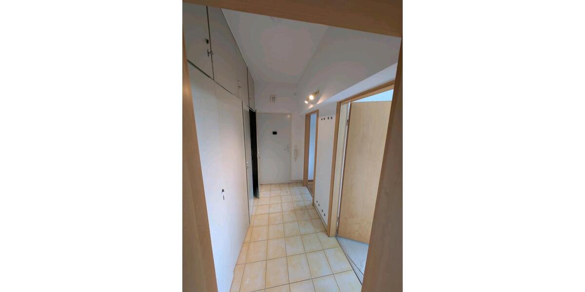 Dachgeschoßwohnung Berlin Lankwitz - 2 Zimmer, 45 m&sup2;, 240.000&euro; | Angebot:26888010