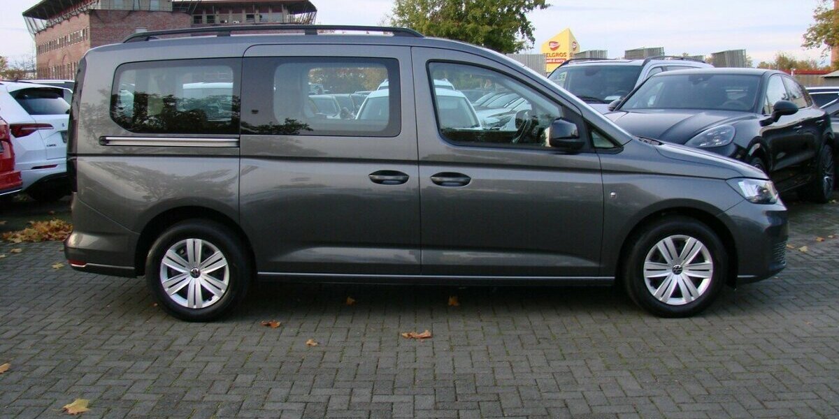 VW Caddy Maxi 2,0TDI 7Sitze Tempomat AHK 57.708 km 27.980 &euro; Falkensee 14612