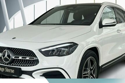 Mercedes-Benz GLA 200 7.374 km 39.935 &euro; Potsdam 14480
