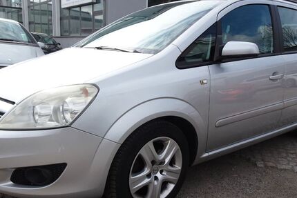 Opel Zafira 204.730 km 1.150 &euro; Falkensee 14612