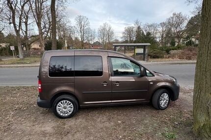VW Caddy 209.000 km 6.700 &euro; Berlin 13465