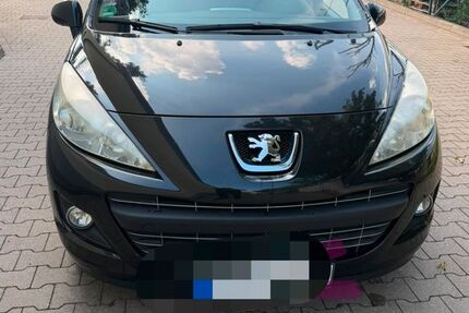 Peugeot 207 100.000 km 2.999 &euro; Berlin 13409