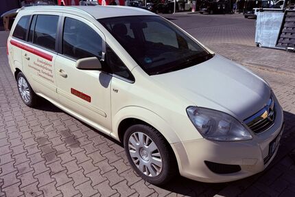 Opel Zafira 339.602 km 750 € Potsdam 14480