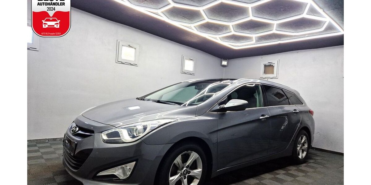 Hyundai i40 259.000 km 6.380 € Berlin 12305
