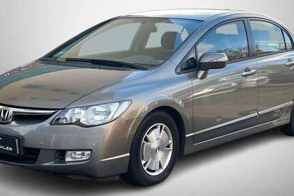 Honda Civic 160.597 km 5.800 € Potsdam 14480