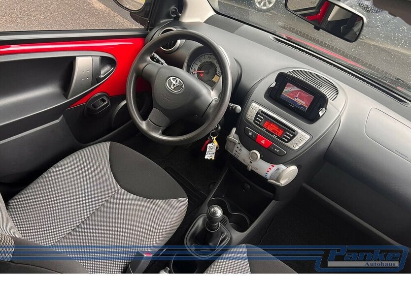 Aygo Cool Go 5trg*NAV*BT*Klima*LED*USB*Allwetter