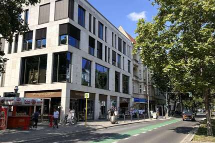 Büro in Berlin 6.846 € 326 m²