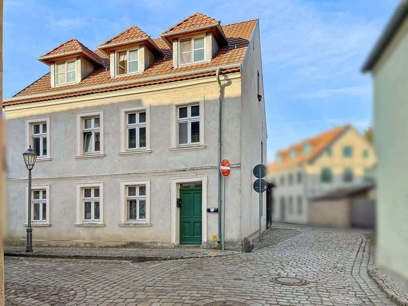 Haus zum Kaufen in Beelitz 420.000 € 255 m²