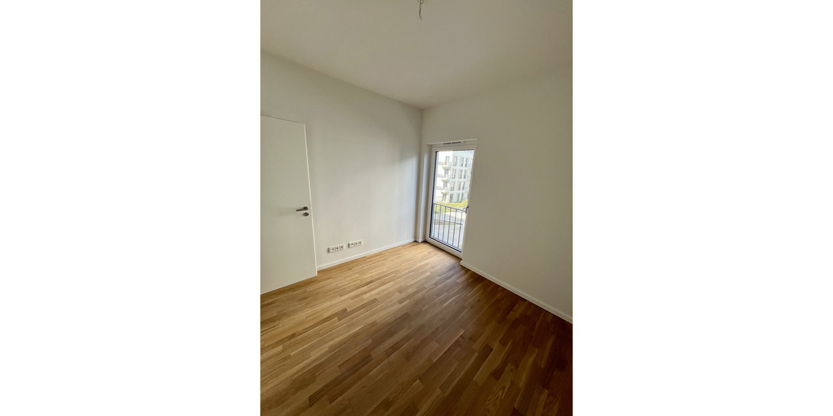 Etagenwohnung Berlin Spandau - 4 Zimmer, 90 m&sup2;, 1.994&euro; | Angebot:25820483