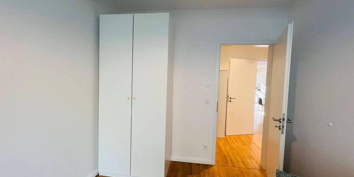 Bungalow Berlin Lichterfelde - 3 Zimmer, 88 m&sup2;, 1.950&euro; | Angebot:25069410