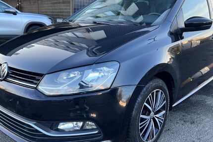 VW Polo 147.841 km 5.999 € Berlin 12249