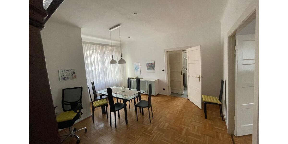 Doppelhaushälfte Berlin Tempelhof-Schöneberg - 7 Zimmer, 140 m&sup2;, 2.450&euro; | Angebot:25656455