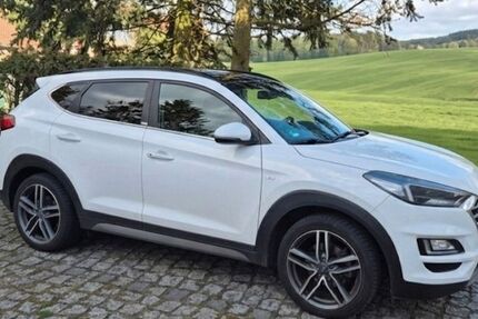 Hyundai TUCSON 57.700 km 19.990 &euro; Berlin 13125