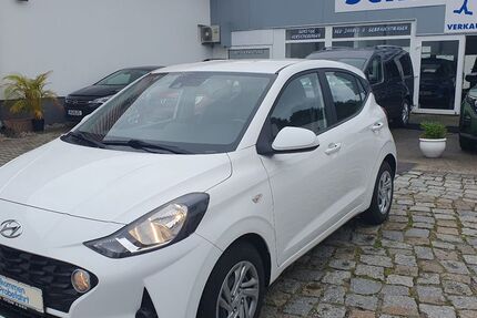 Hyundai i10 65.000 km 11.880 &euro; Potsdam 14469