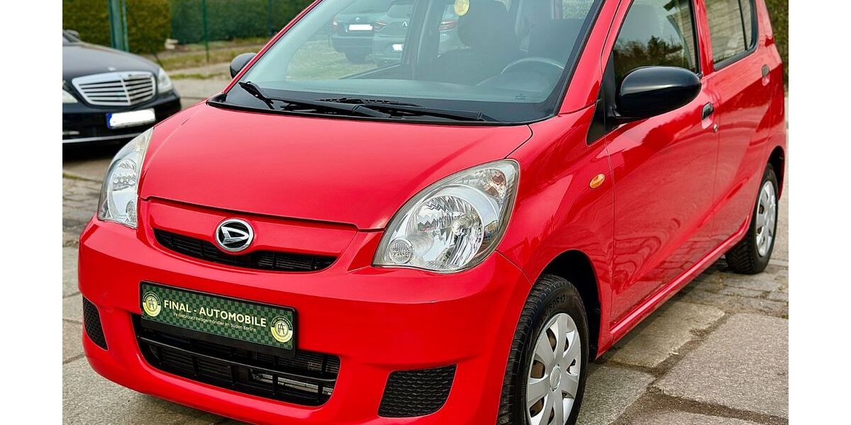 Daihatsu Cuore 83.000 km 2.999 € Berlin 12307