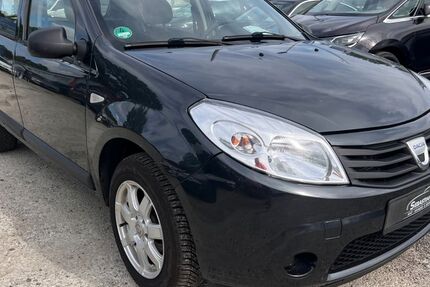 Dacia Sandero 144.000 km 850 &euro; Neuseddin bei Berlin 14554