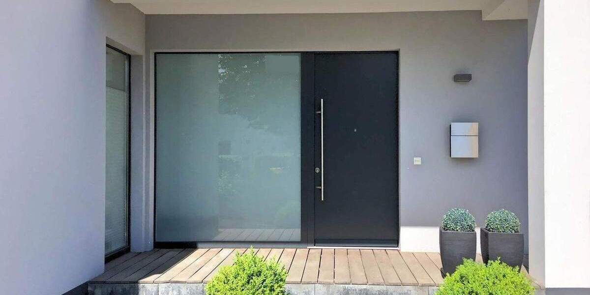 Repräsentatives Einfamilienhaus in exklusiver Lage von Potsdam-Bornstedt 5 zimmer