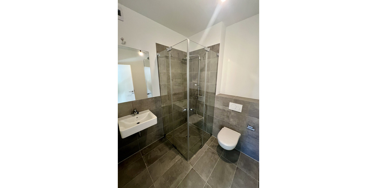 Etagenwohnung Berlin Spandau - 4 Zimmer, 90 m&sup2;, 1.994&euro; | Angebot:25820483