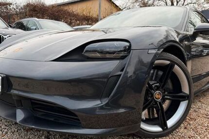 Porsche Taycan 62.993 km 63.990 &euro; Großbeeren 14979