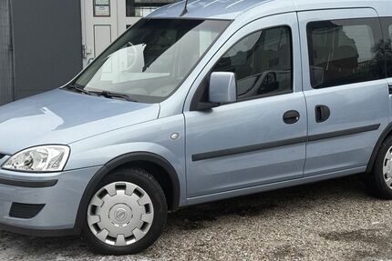 Opel Combo 110.000 km 5.990 &euro; Berlin 12524