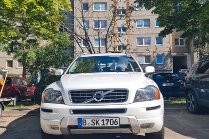 Volvo XC90 199.999 km 17.999 &euro; Berlin 12524