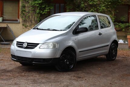 VW Fox 153.000 km 1.199 &euro; Berlin 10317