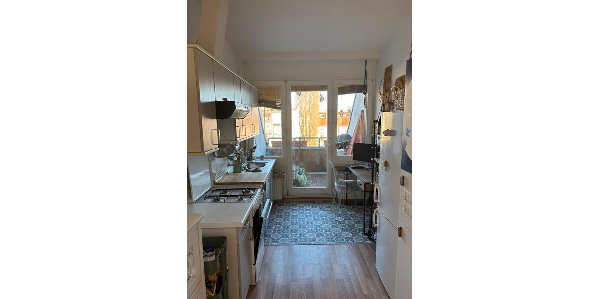 Dachgeschoßwohnung Berlin Charlottenburg-Wilmersdorf - 2 Zimmer, 55 m&sup2;, 1.400&euro; | Angebot:26358163