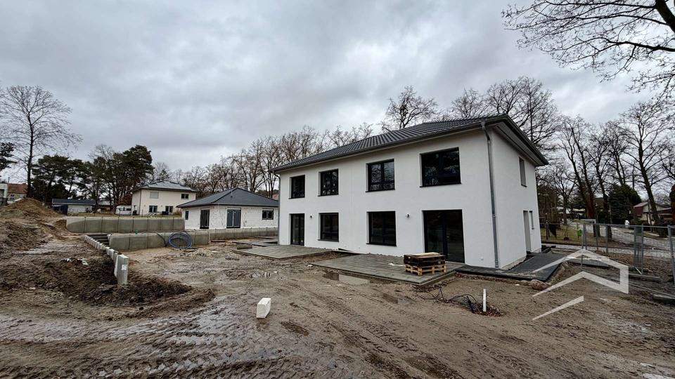 Doppelhaushälfte Trebbin - 4 Zimmer, 130 m&sup2;, 2.050&euro; | Angebot:26128576