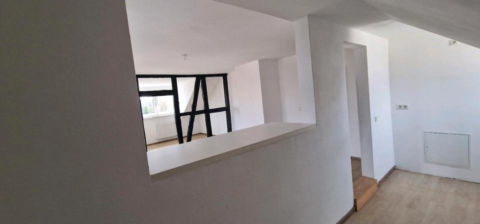 Dachgeschoßwohnung Teltow - 3 Zimmer, 105 m&sup2;, 1.195&euro; | Angebot:25649658